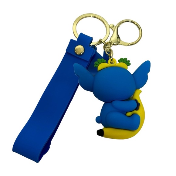 Disney’s Lilo and Stitch 3D Rubber Stitch and Banana Keychain - Picture 3 of 6